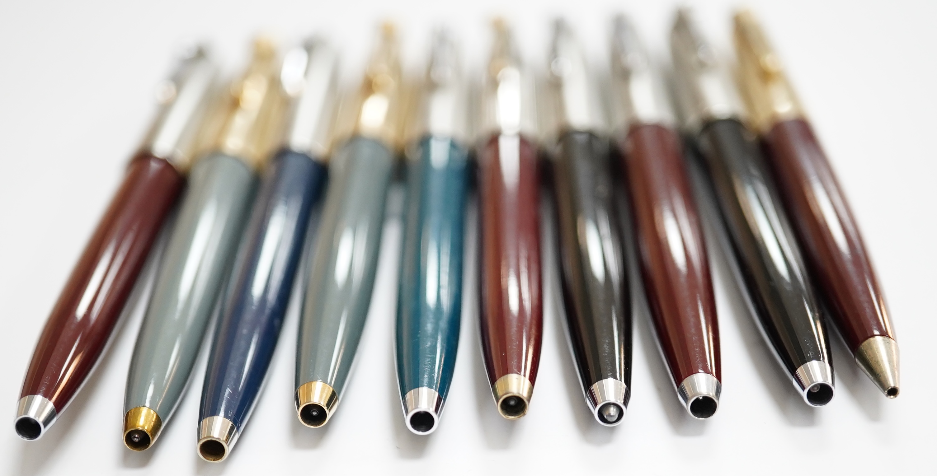 Parker '51' ballpens (Jotters) (9), plus one pencil (10)